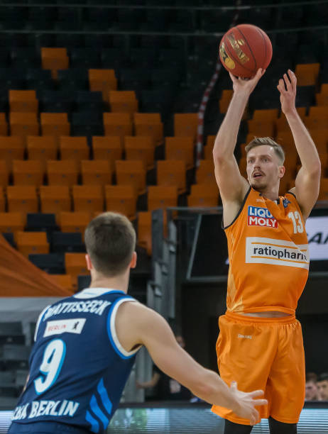 俱乐部也需 俱乐部也需